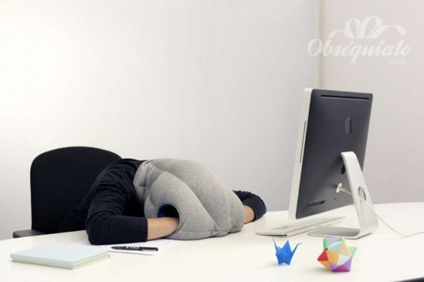 Ostrich pillow almohada para viajes